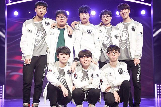 击方面十分 击方面十分