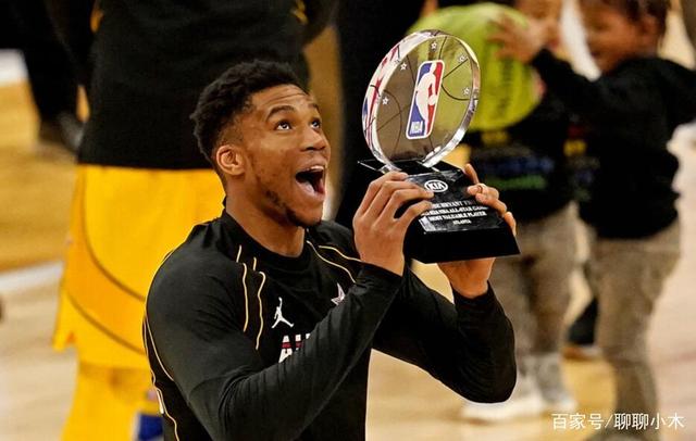 亚历山大的 亚历山大的