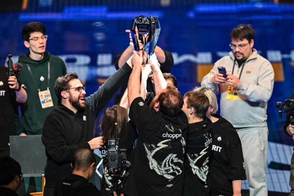 的下限与更 的下限与更